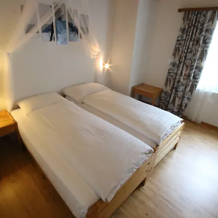 Hotel Surselva Surcuolm