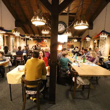 Hotel Surselva 3* Surcuolm