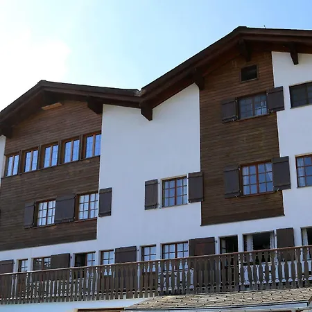 Surselva Hotel Surcuolm