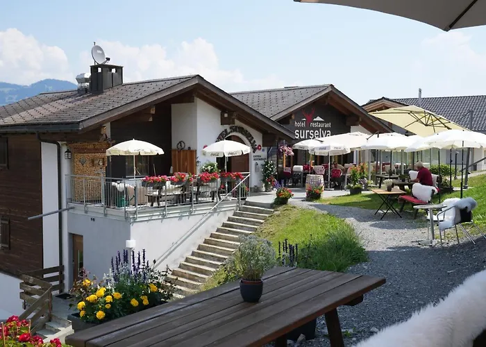 Surselva 3* سوركولم