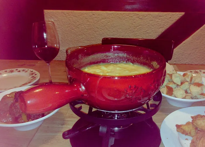 Hotel Surselva 3* Surcuolm