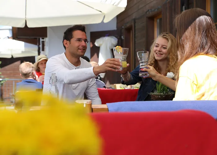 فندق Surselva سوركولم