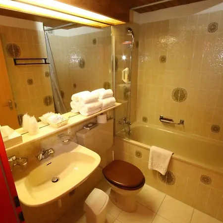 Szálloda Surselva 3*