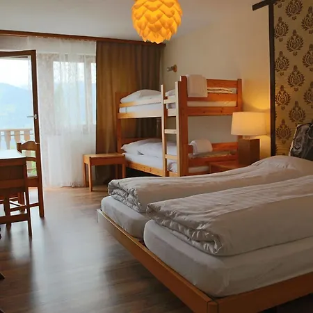 Szálloda Surselva 3*