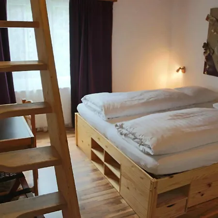 Szálloda Surselva 3*